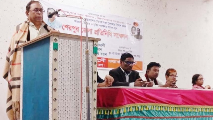 কারও হটকারিতায় গণঅভ্যুত্থানের অর্জনকে বিসর্জনে পরিনত করা যাবেনা