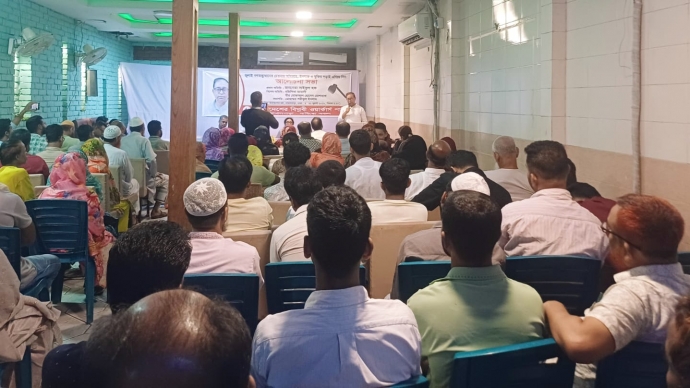 অতীতে হটকারিতা ও আত্মঘাতী তৎপরতার কারণে অনেক বিপ্লব ও অভ্যুত্থান তার নেতা ও সন্তানদের খেয়ে ফেলেছে
