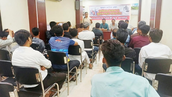 গণঅভ্যুত্থানের অর্জন রক্ষা করতে যুব সমাজকে রাজপথে জেগে থাকতে হবে